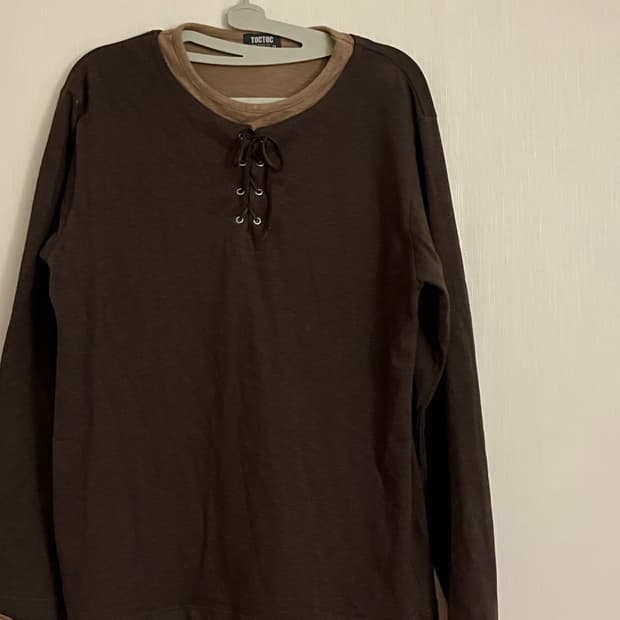 TOCTOC 레이어드 긴팔 티셔츠