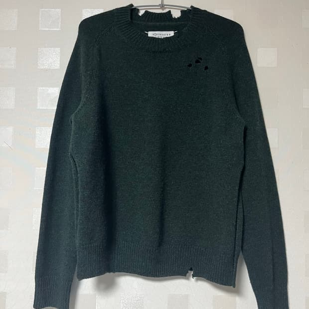 마르지엘라 디스트로이드 니트