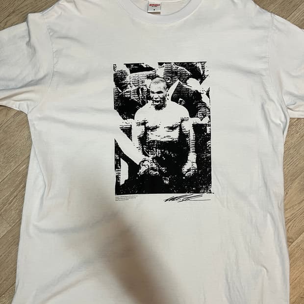 [M] 블랙아웃 타이슨 티셔츠