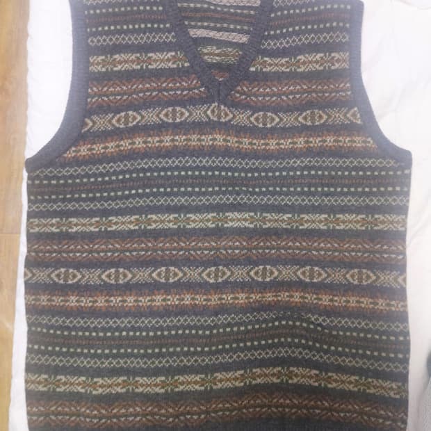 부기홀리데이 페어아일 니트조끼