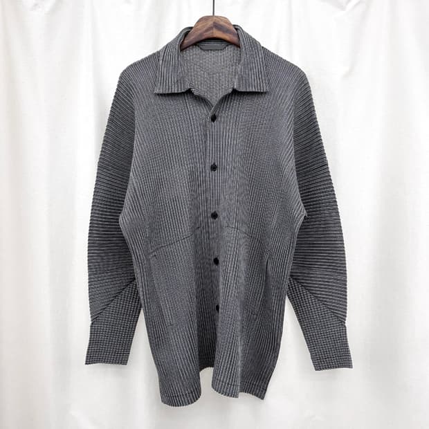 옴므플리세 이세이미야케 셔츠자켓 4사이즈