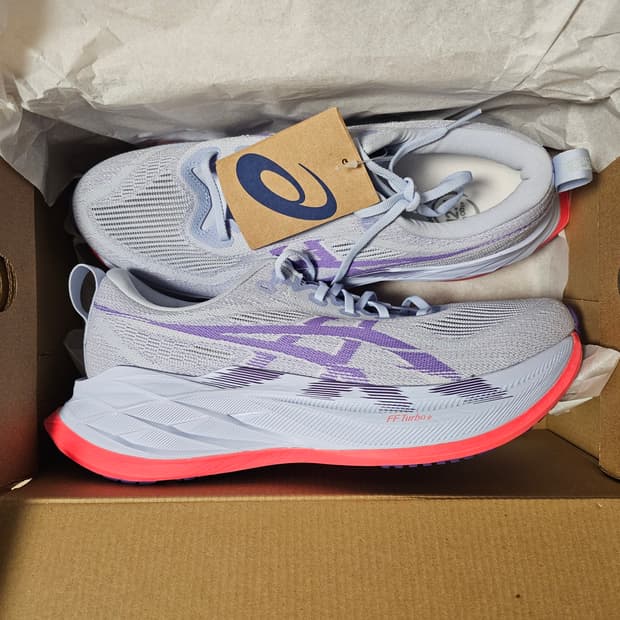 282.5 새제품) 아식스 슈퍼블라스트 2 에도퍼플 런닝화 280 285