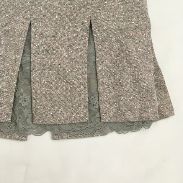 Tweed Pleated Lace-Insert Skirt