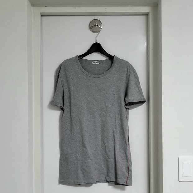 Dolce & gabbana red line t-shirt