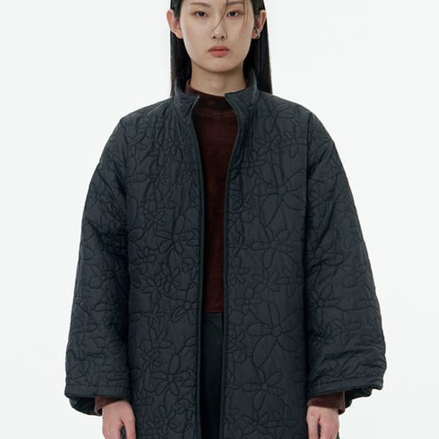 아모멘토 리버서블 퀼티드 플라워 자켓 