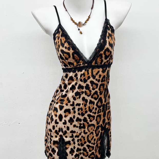 갸루 레오파드 트임 레이스 슬립ㅌ