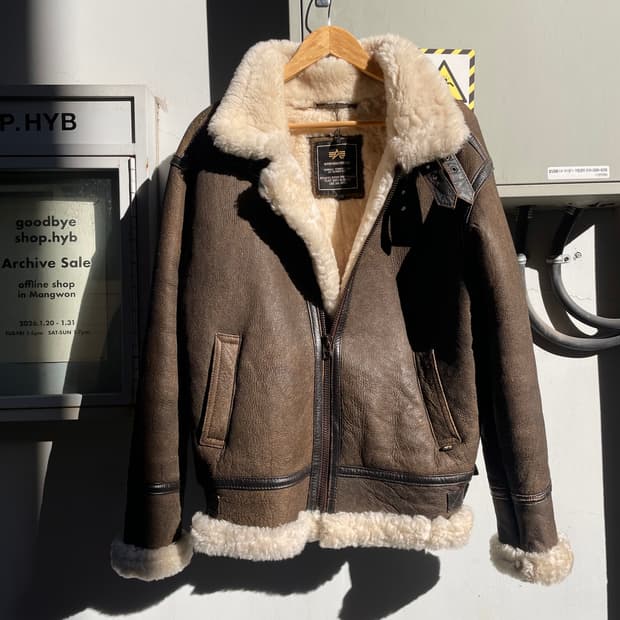 Alpha Industries B-3 Leather Bomber