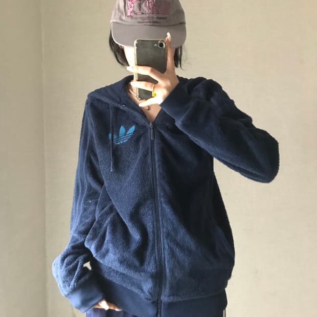 아디다스 네이비 빅로고 후리스