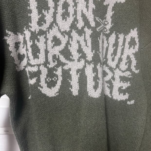 아조바이아조 니트 