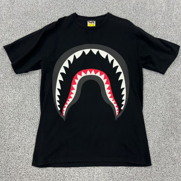 베이프 샤크 반팔티