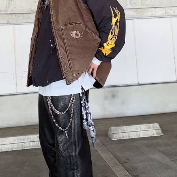 빈티지 칼하트 퀄팅 베스트 다크브라운