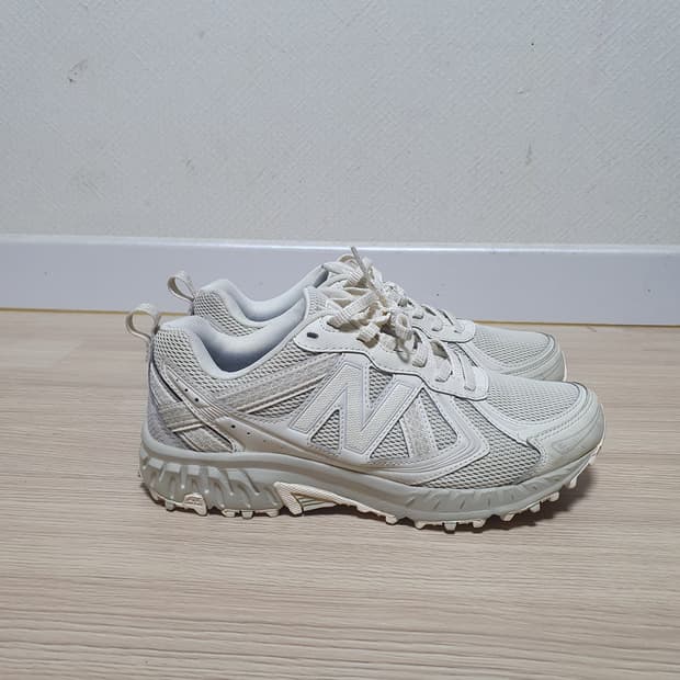 뉴발란스 415v5 운동화 240