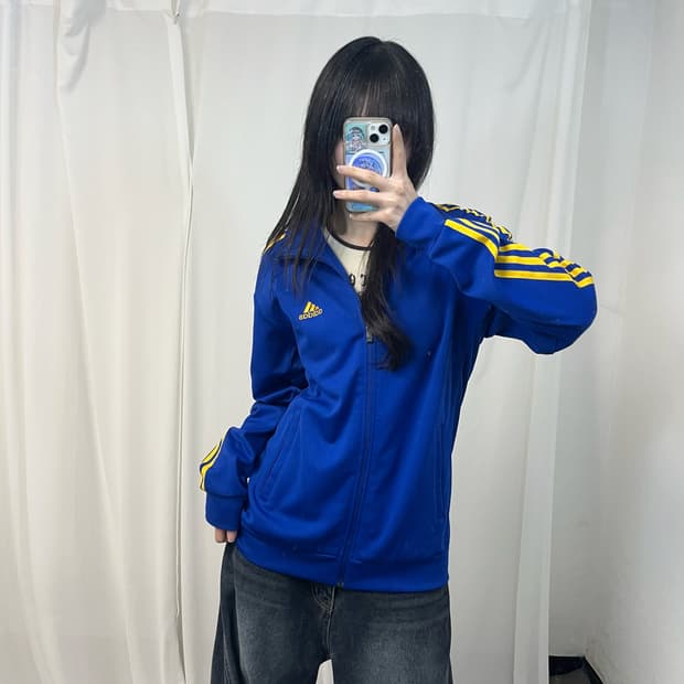 Adidas blue yellow jersey