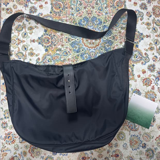 해칭룸 웨이비 백