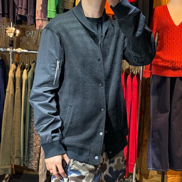 L A/X 아르마니 익스체인지 니티드 코튼 믹스 블루종