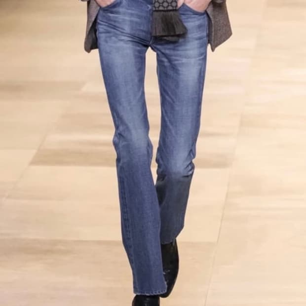 [29] 셀린느 20FW 딜런 플레어 진
