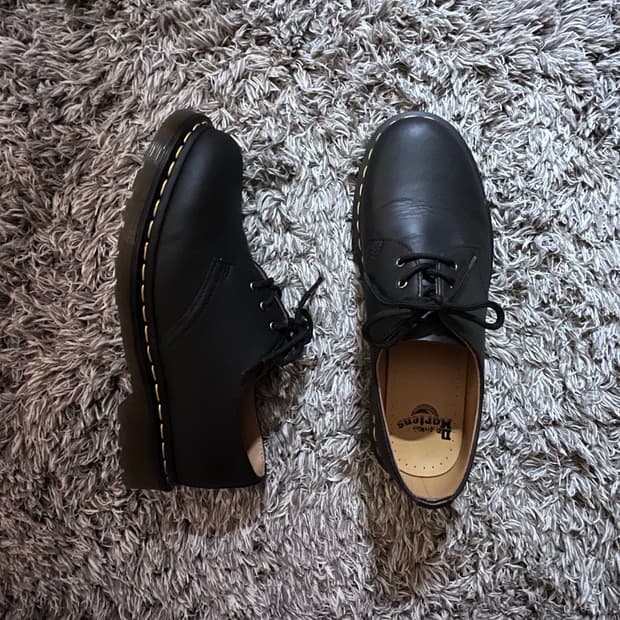 닥터마틴 1461 스무스 블랙