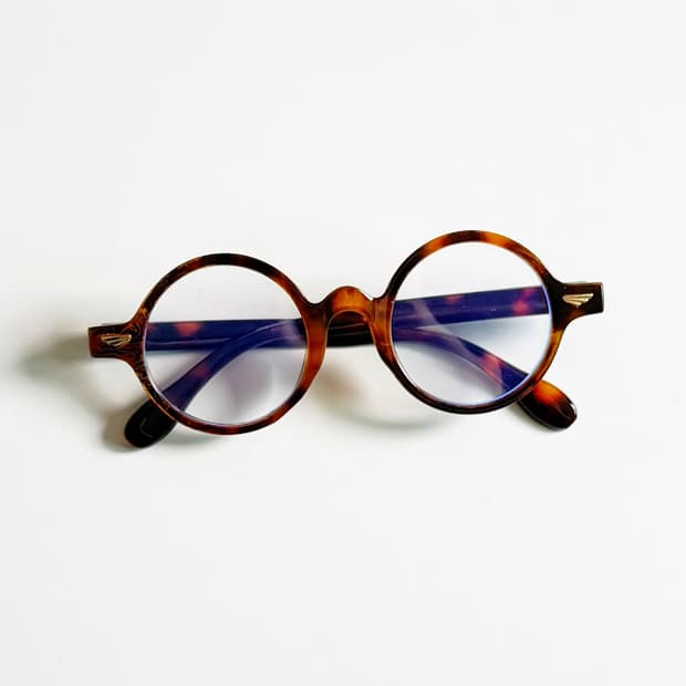볼드 라운드 토터스쉘 프레임 빈티지 안경