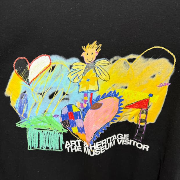 더뮤지엄비지터 반팔 xl