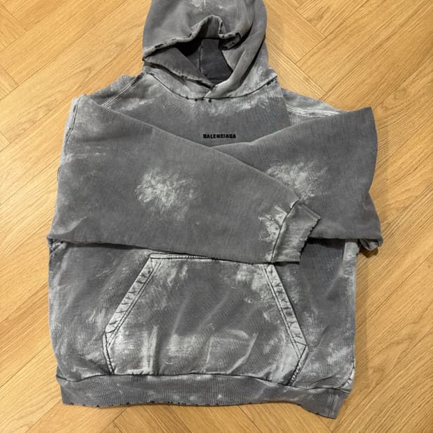 발렌시아가 백로고 후드