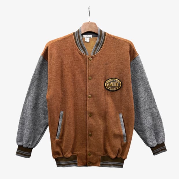 JPN VINTAGE 니트 바시티자켓 투톤컬러 자수패치 디테일 브라운