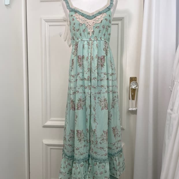 AXES FEMME mint lace trim flower long op