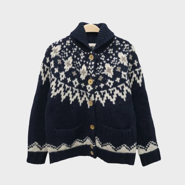 얼스뮤직 네이비 눈꽃패턴 울 코위찬 가디건 60934