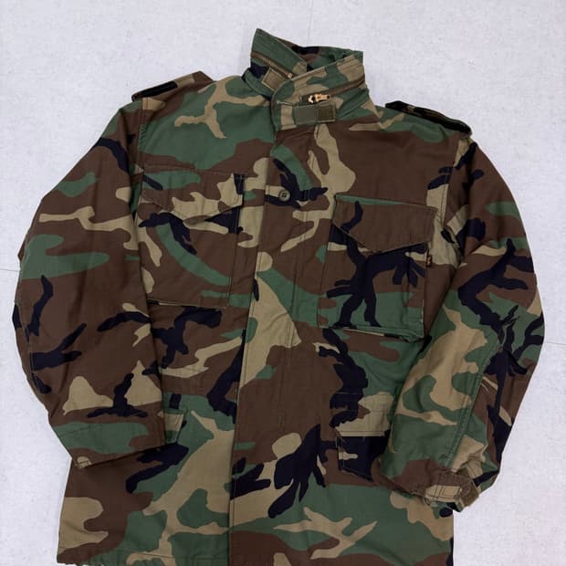 알파 인더스트리 M-65 필드 코트