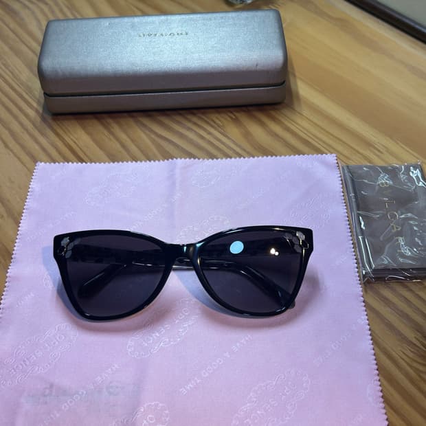 불가리 선글라스