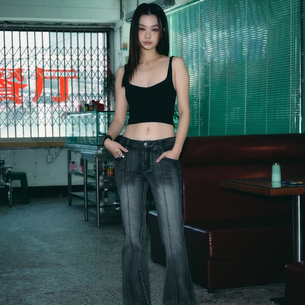 헬레네파리스 페이디드 워싱 부츠컷 데님 팬츠 [페이디드 그레이] S