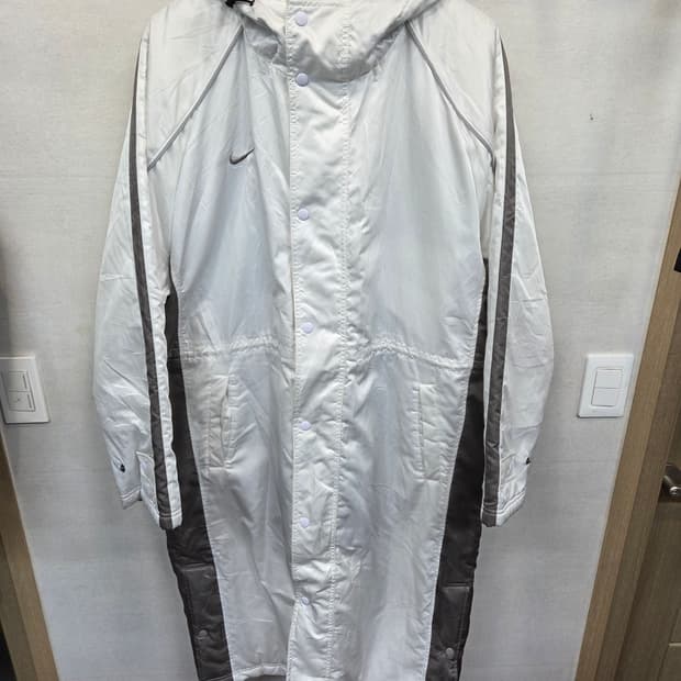 나이키 올드스쿨 셰르파 안감누빔 돕바 벤치 롱 자켓 L