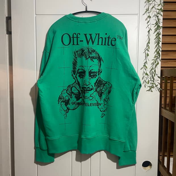 19FW 텔레비전 스웻셔츠