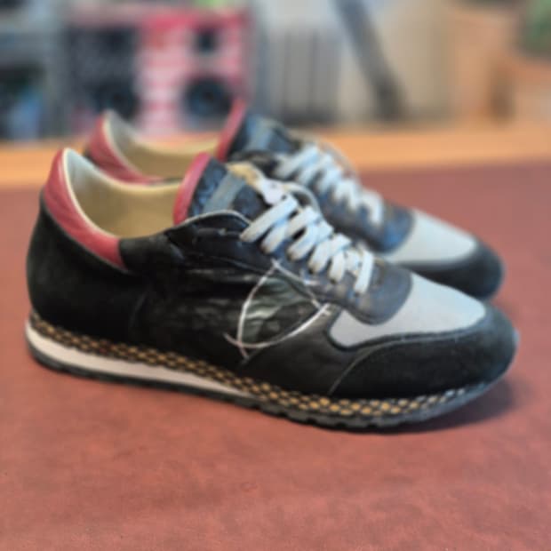 실착용2회255-260(40) 정품 필립모델 스니커즈