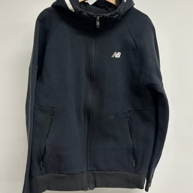 뉴발란스 후드집업 블랙 m