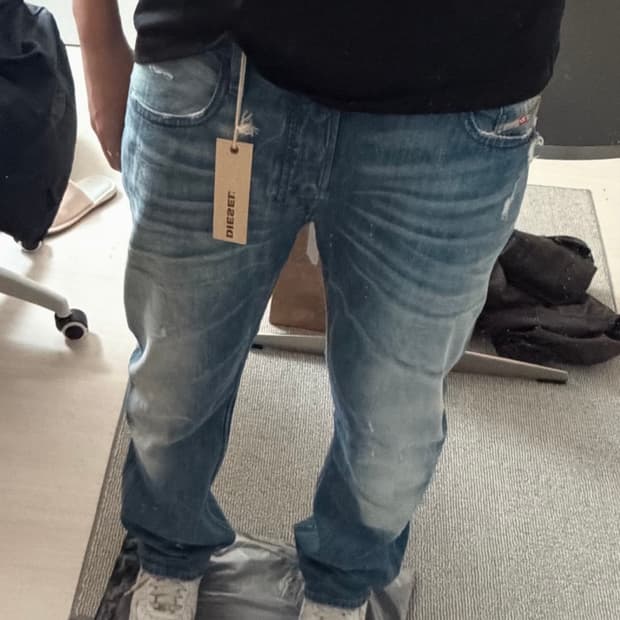디젤 Diesel 자티니 레귤러 부츠컷 데님