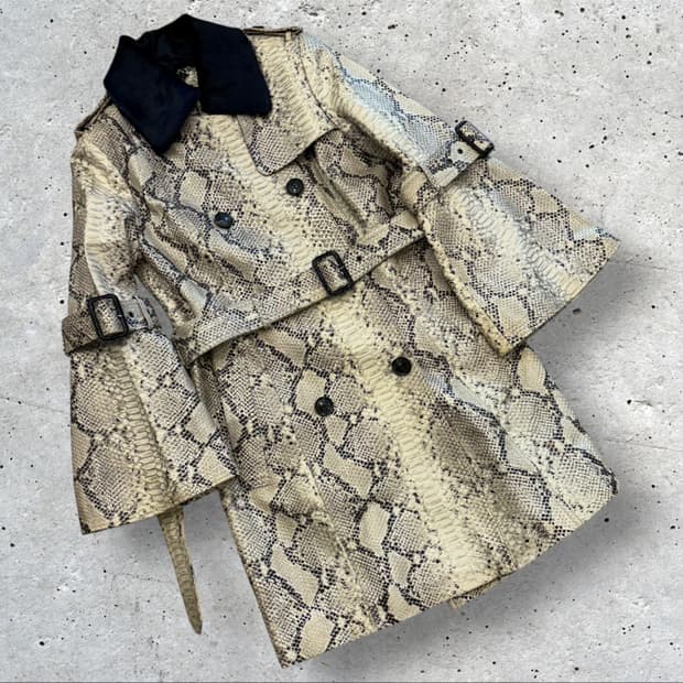 [S] 바나나리퍼블릭 올리비아 팔레르모 파이톤 패턴 트렌치 코트 C719