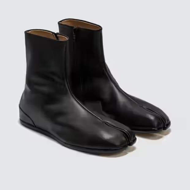 [42] maison margiela tabi boots