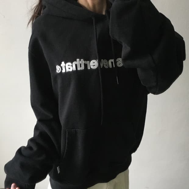 디스이즈네버뎃 로고 후드티