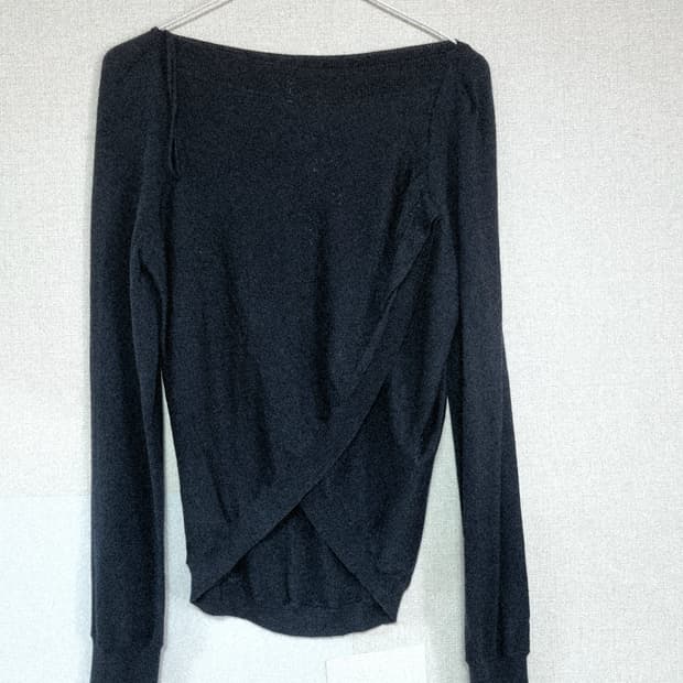 바네사부르노 정품 니트