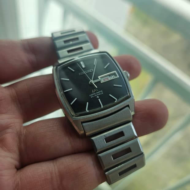 1977s 세이코 로드매틱(LM) 블랙블루 초희귀 빈티지 시계