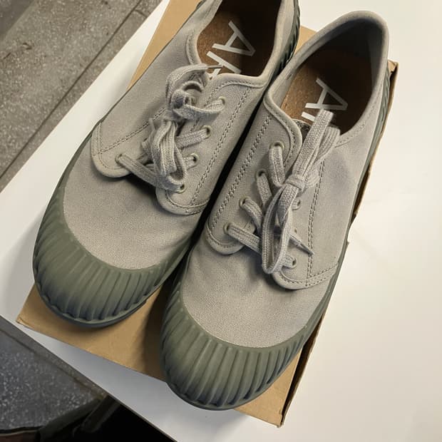 아르켓 스니커즈 카키/ 그레이 45