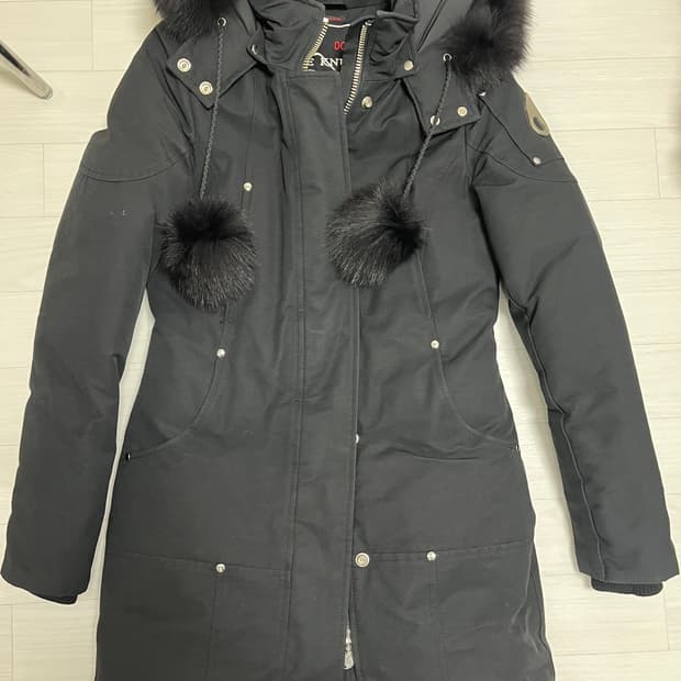 무스너클 스틸링 파카 XS 블랙/정가140만원/상태좋음