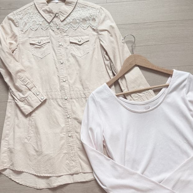 모리걸 코랄핑크 레이스 셔츠