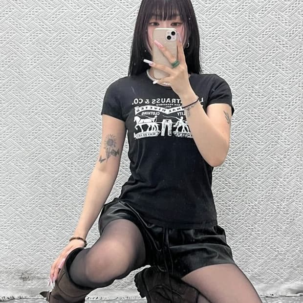 리바이스 투호스 빈티지 프린팅 딱붙핏 반팔티 S C13175