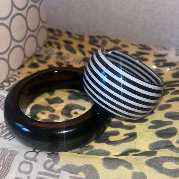 스트라이프 블랙 y2k 갸루 뱅글 팔찌