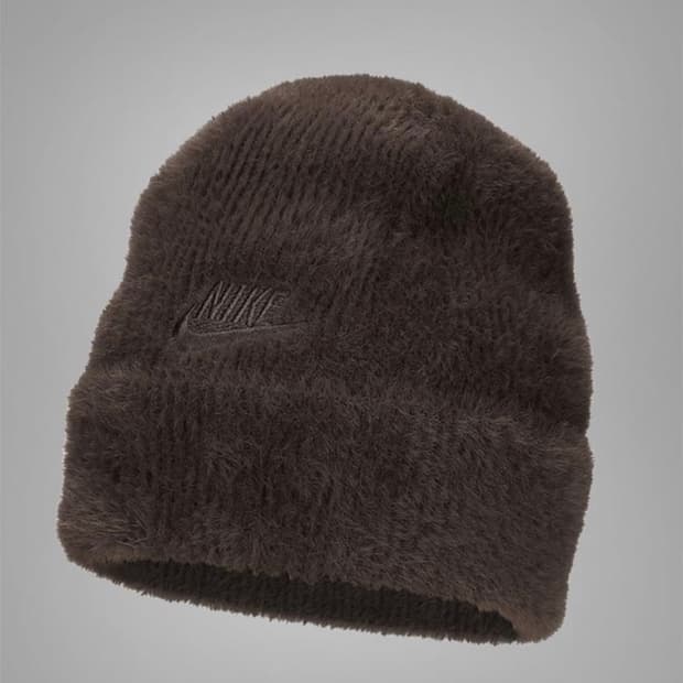 나이키 피크 비니 브라운