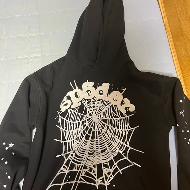 Sp5der 블랙 후디