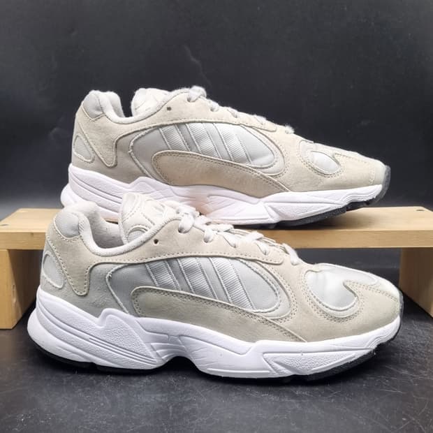 아디다스 영원 아이보리 운동화 255