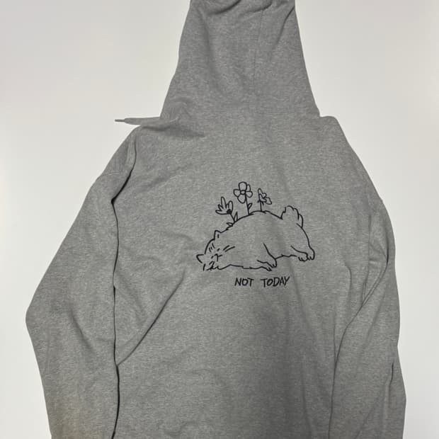 꼼파뇨 Not today 뒷 프린팅 오버핏 후드집업 XL ~ 2XL