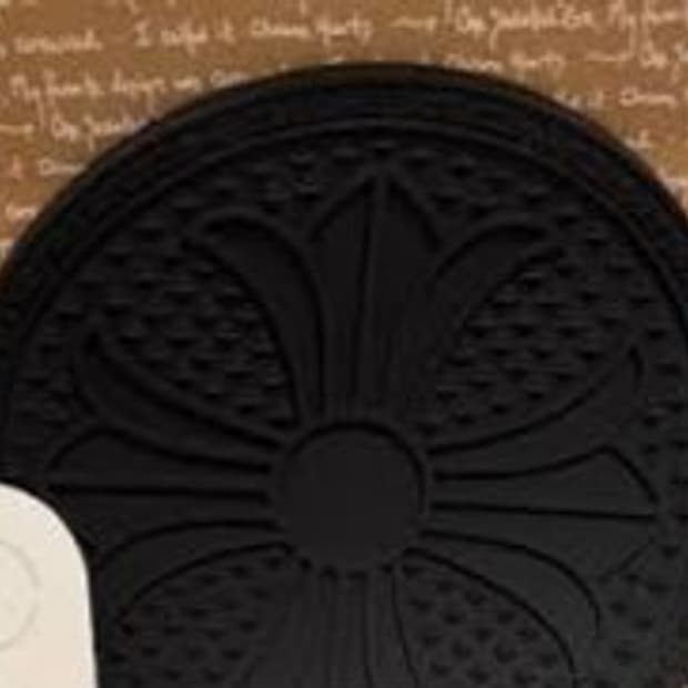 (구매)크롬하츠 vic 기프트 냄비받침 삽니다.